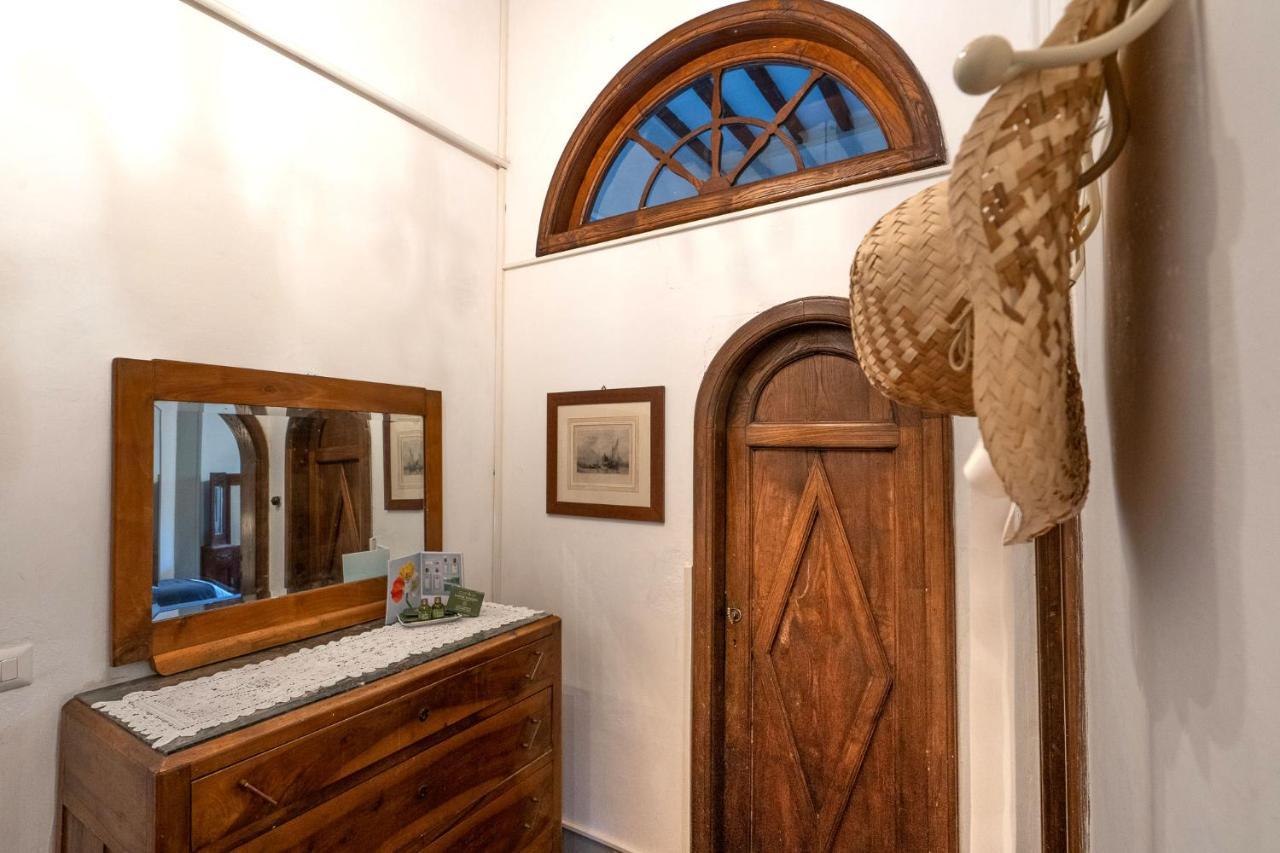 Alloggi In Villa Storica Pescia Ngoại thất bức ảnh